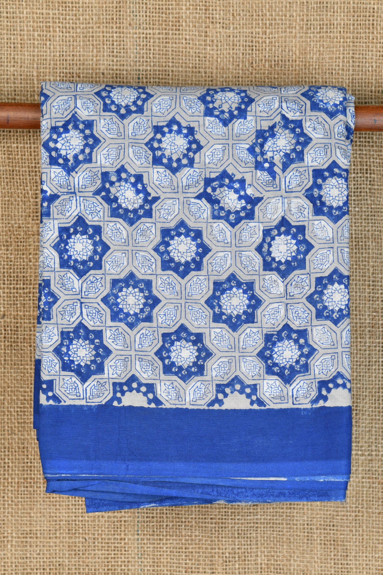  Geometric Pattern Floral Printed Light Grey And Blue Jaipur Cotton Saree 