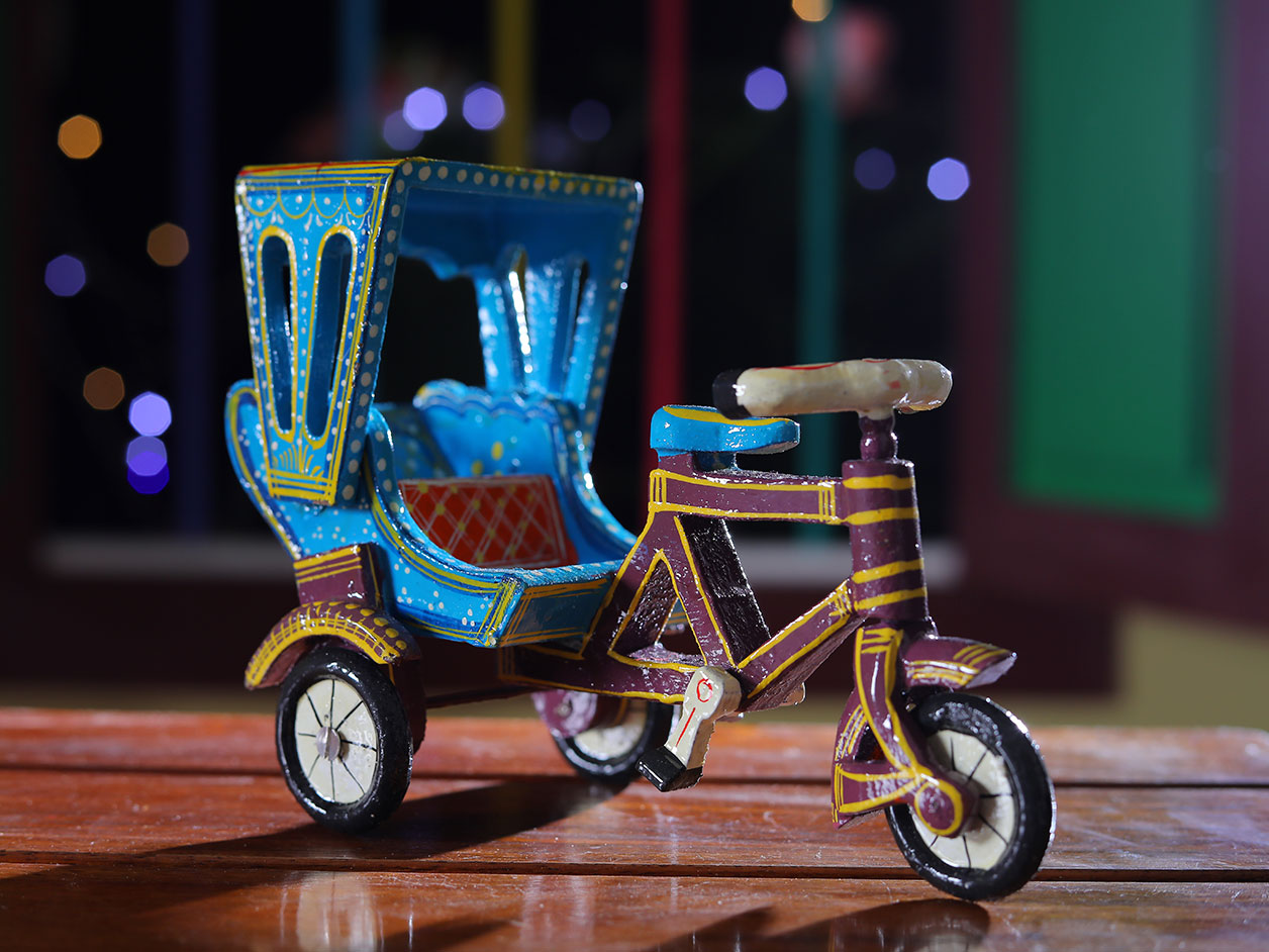  Handpainted Multicolor Wooden Rickshaw Children Miniature Toy 