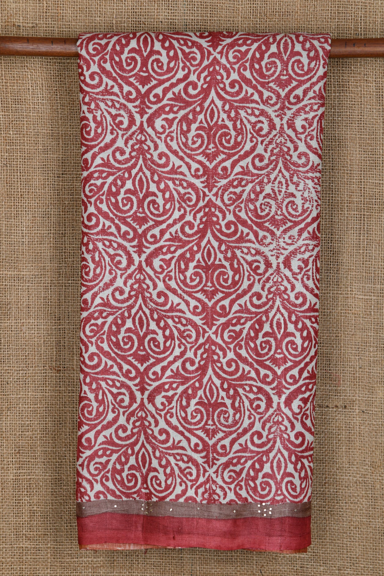  Allover Pattern White And Maroon Tussar Silk Saree 