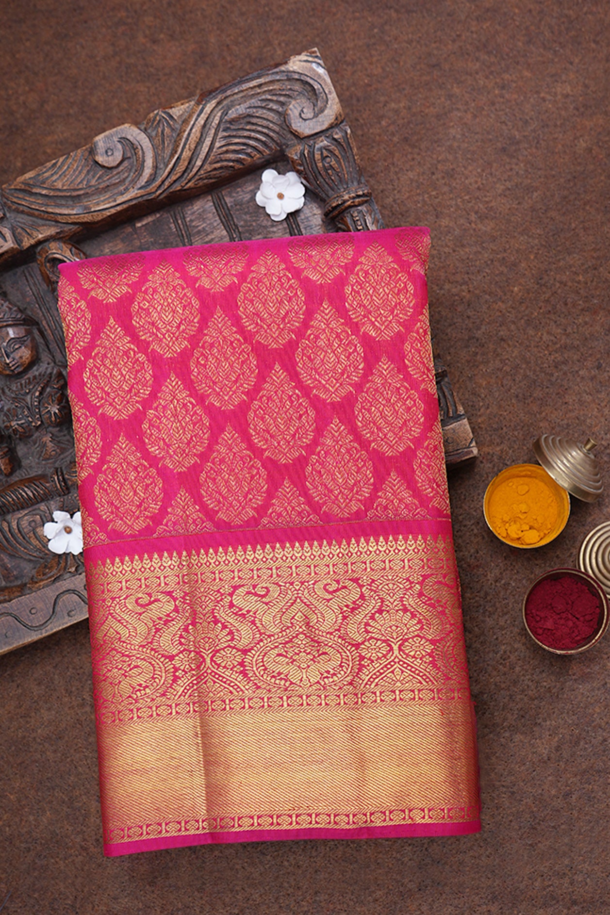  Zari Border In Brocade Magenta Kanchipuram Silk Saree 