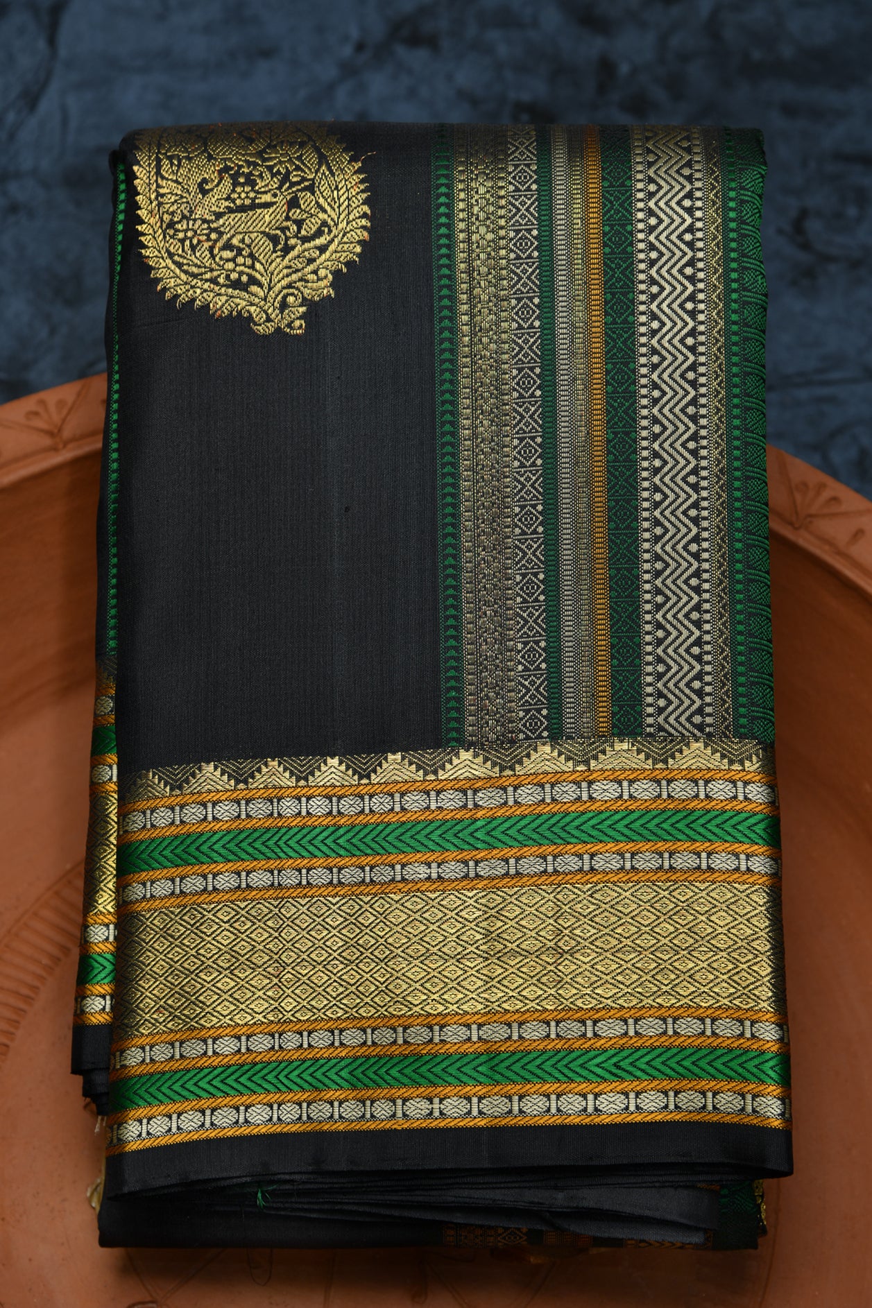  Silver And Gold Zari Paisley Butta Black Kanchipuram Silk Saree 