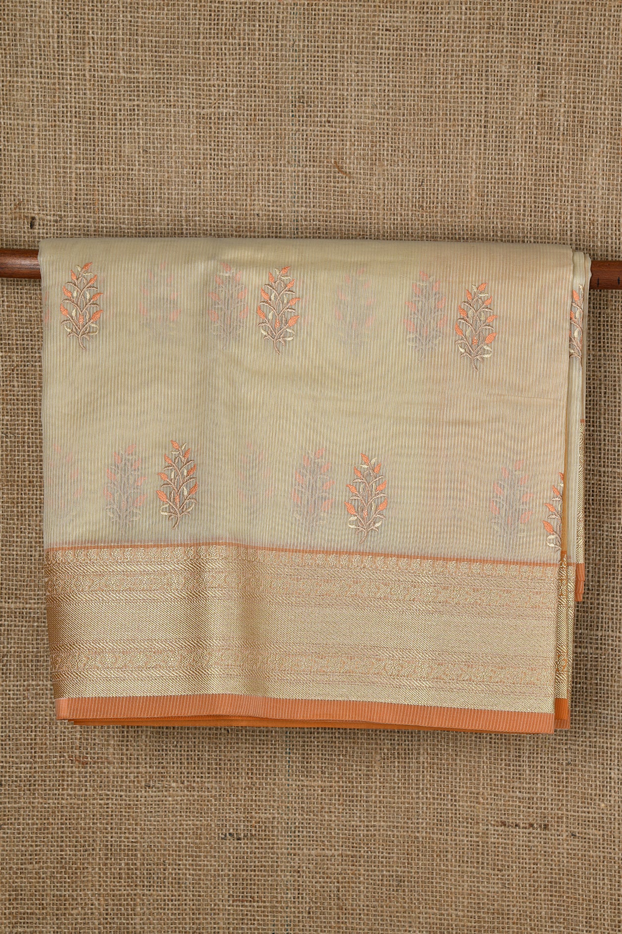  Floral Motif Embroidery Work Beige Kota Saree 