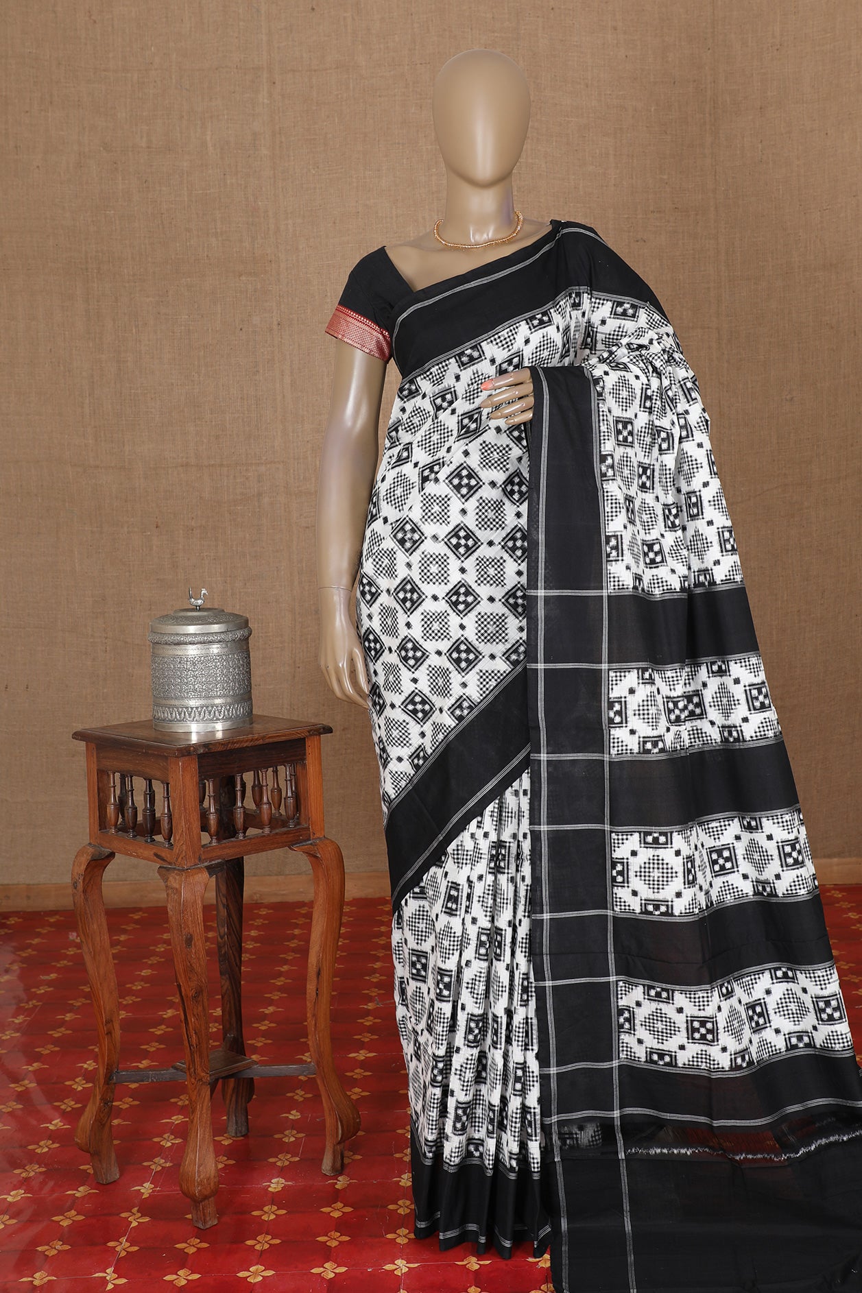  Half White Pochampally Cotton Saree 