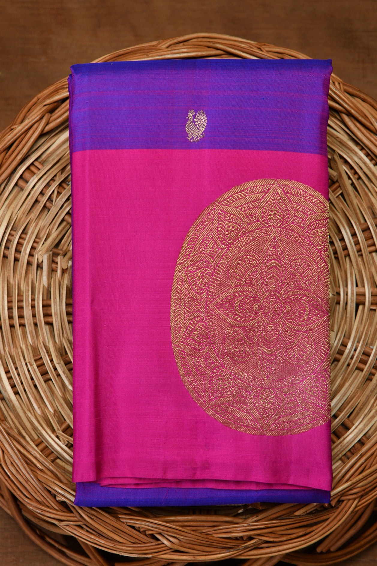  Peacock Zari Buttis Violet Kanchipuram Silk Saree 