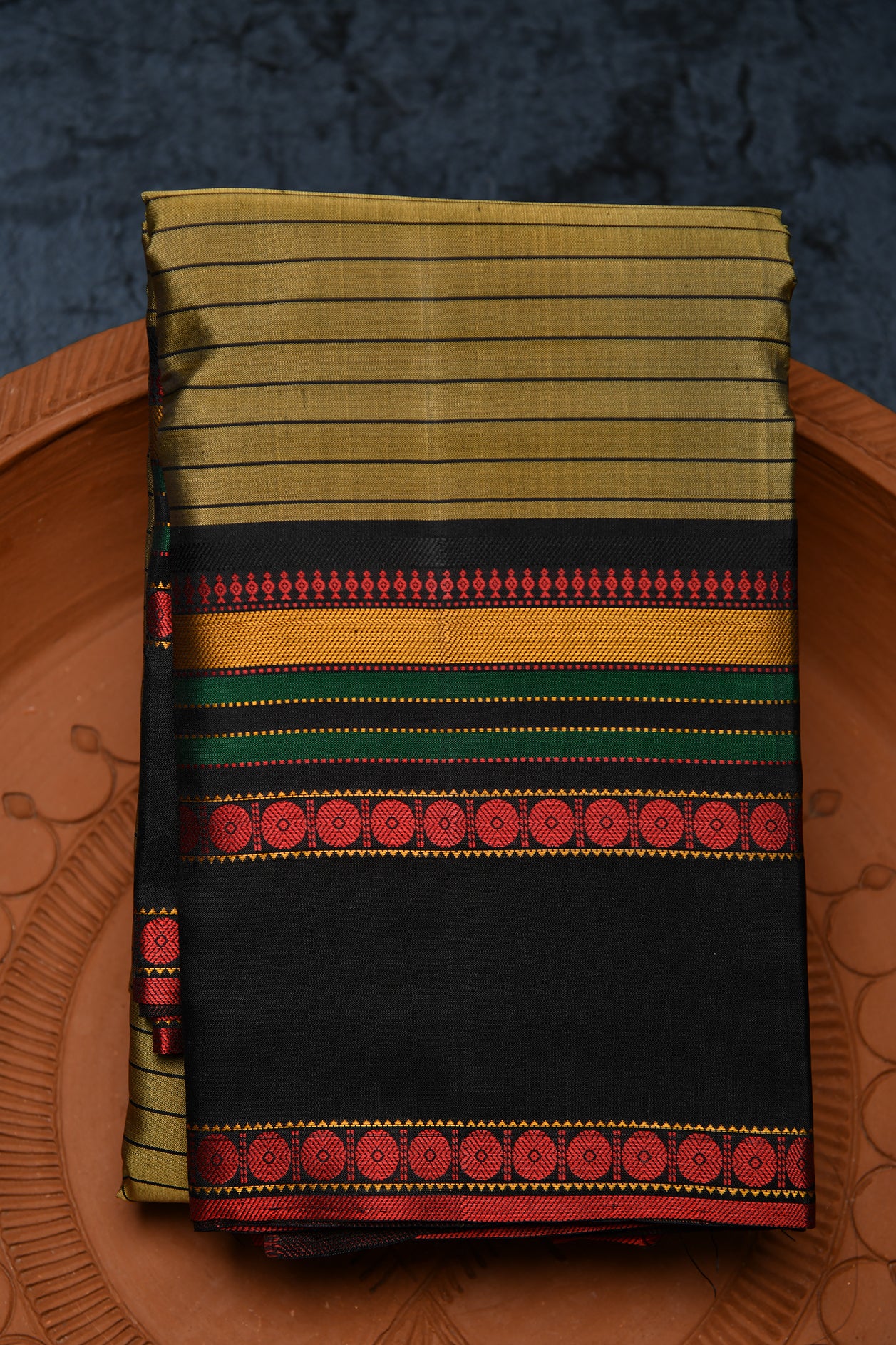  Rettai Pettu Thread Work Rudraksh Border With Stripes Khaki Green Kanchipuram Silk Saree 