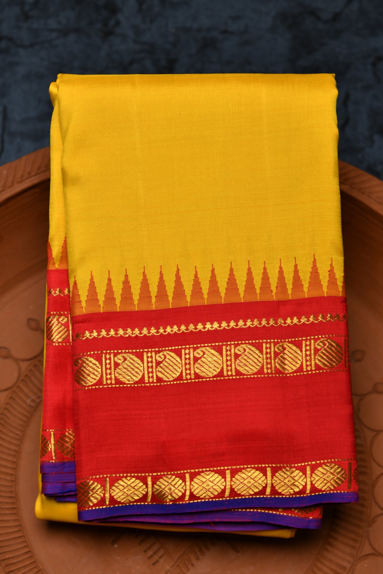  Contrast Rettai Pettu Border In Plain Yellow Kanchipuram Silk Saree 