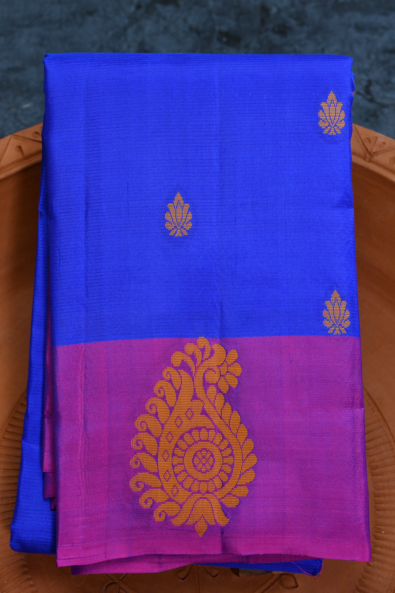  Paisley Border Design Blue Kanchipuram Silk Saree 