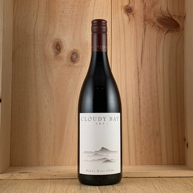 CLOUDY BAY PINOT NOIR - Woods Wine