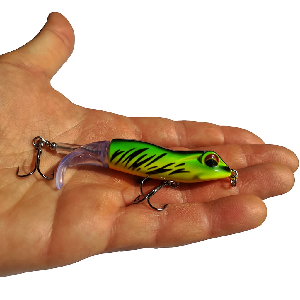 Fisherazade frog lure with rotating tail