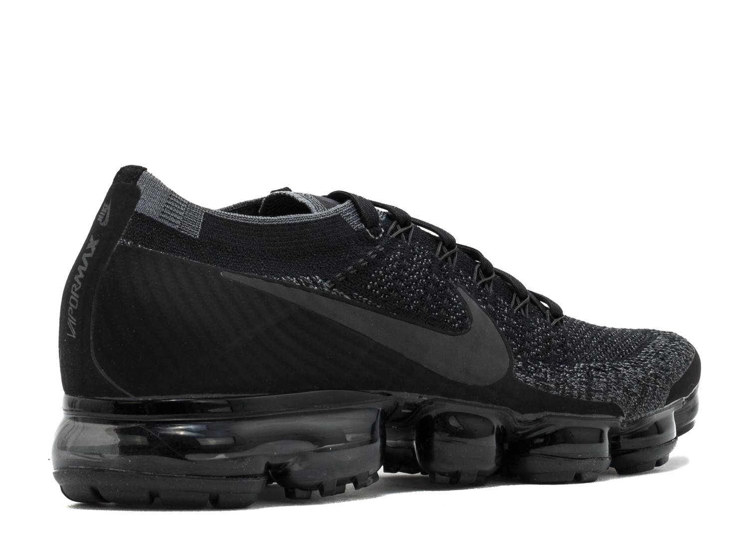 vapormax flyknit triple black 1.