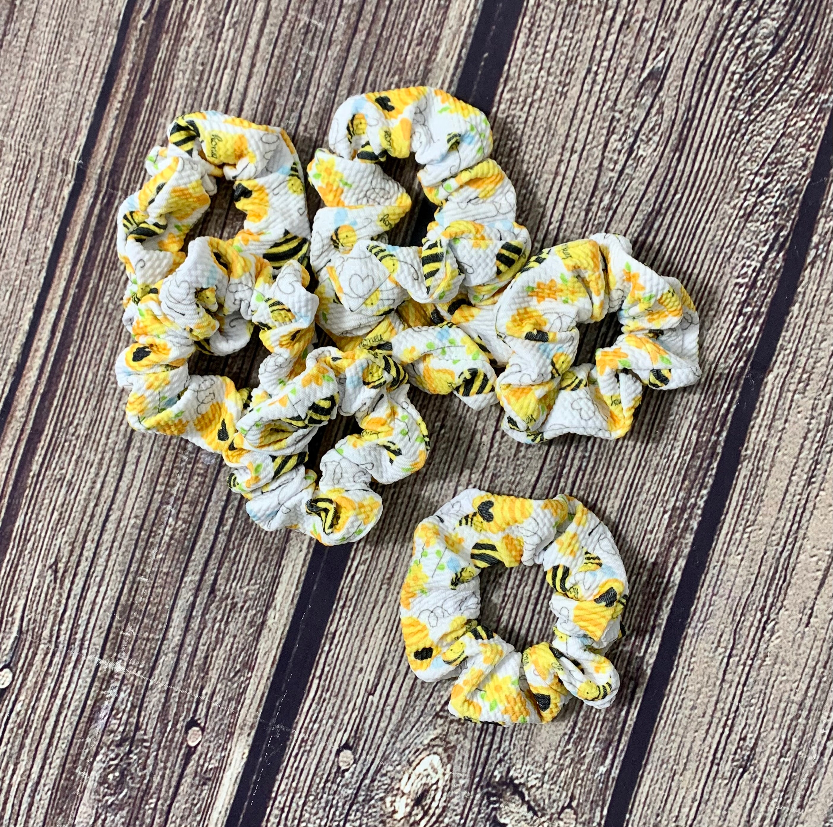 Bees liverpool scrunchie