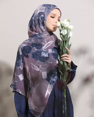 midnight from signature collection- bokitta blog - faq hijab 