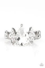 Yas Queen - White Ring #286