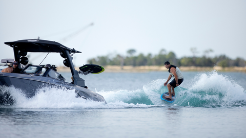 beginner wakesurf board