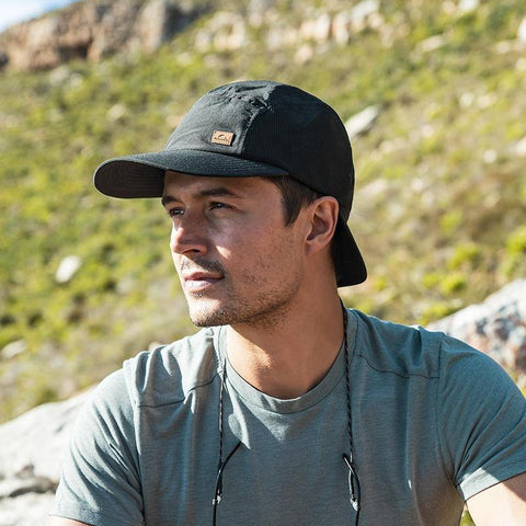 How to choose camping hat?