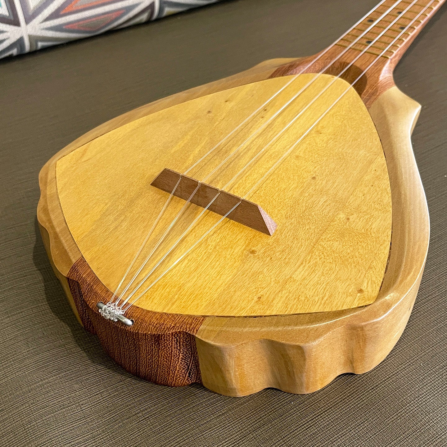 タヒチアンウクレレ - 弦楽器