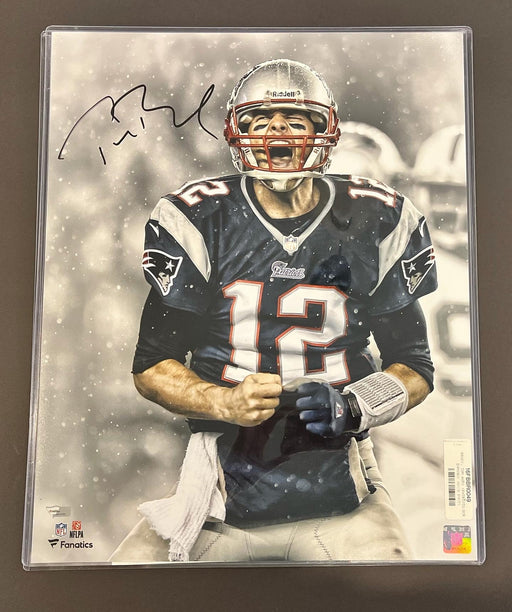Tom Brady Autograph Photo Scream Fist Pump Super Bowl LV Champion 23x29  Fanatics Authentication - New England Picture