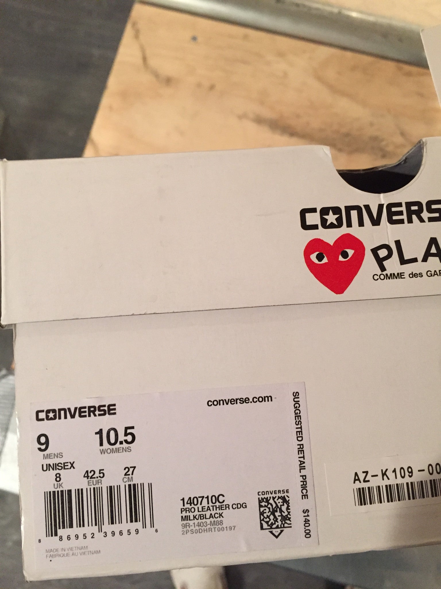 comme des garcons converse half sizes