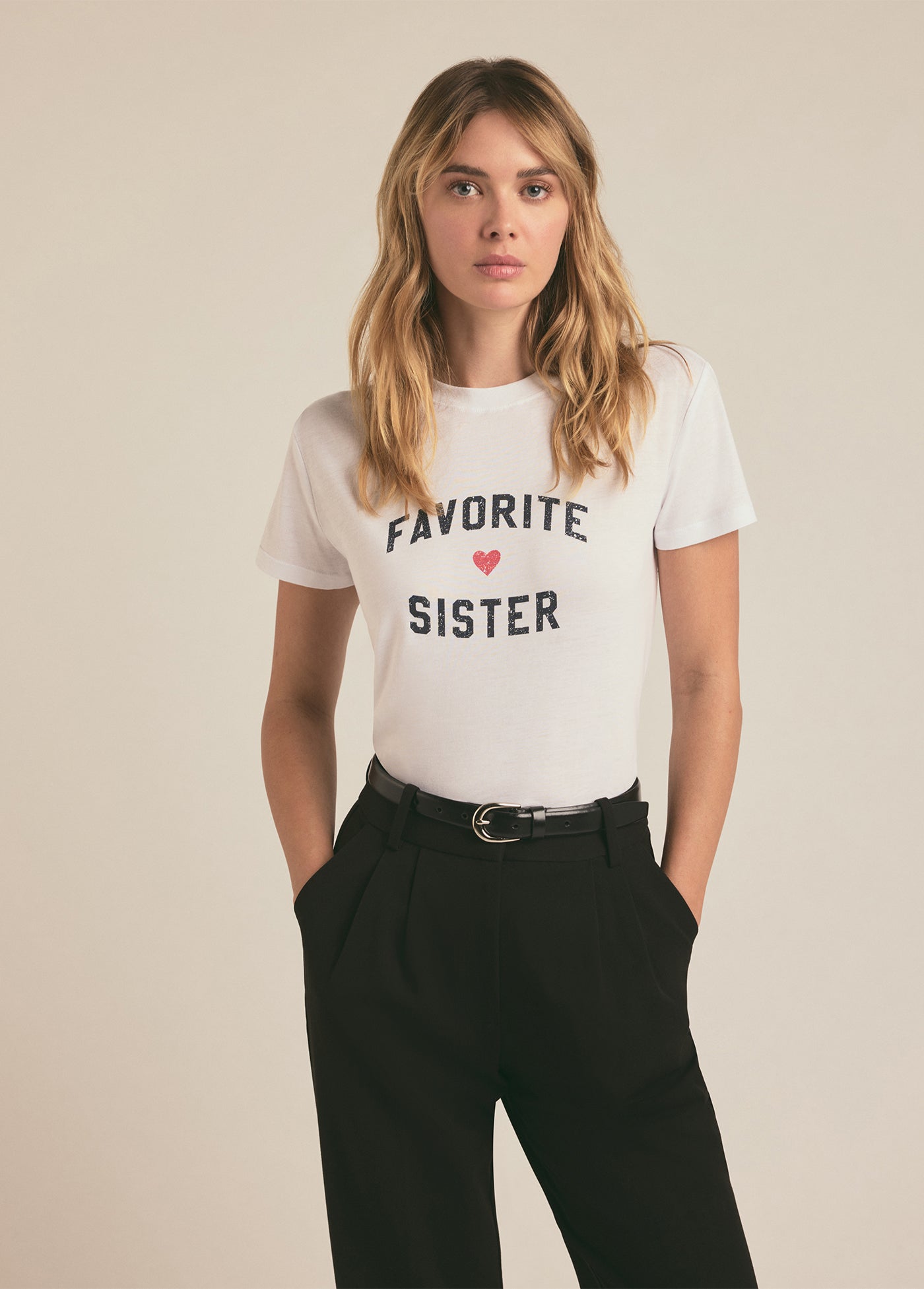 FAVORITE SISTER TEE