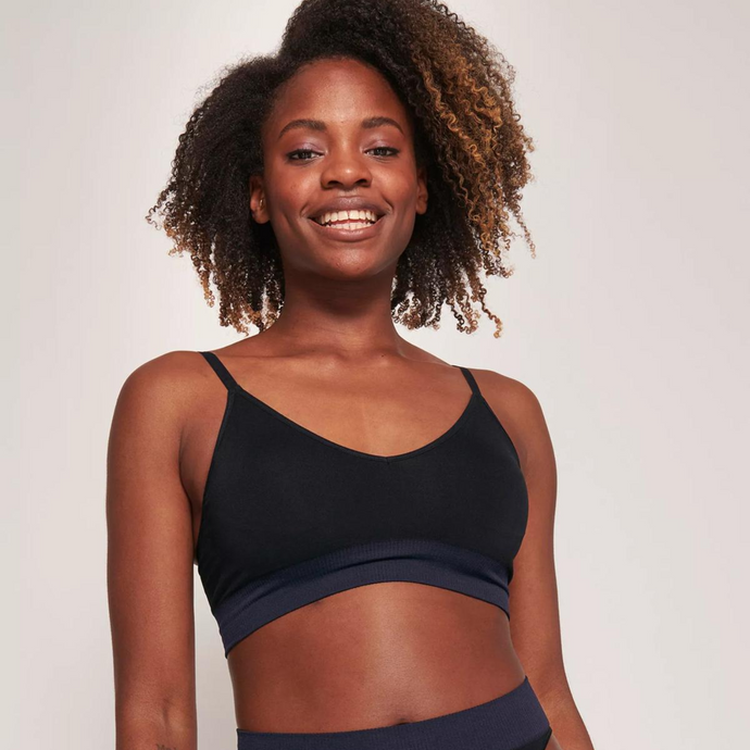 Elomi Energise Sports Bra  Navy / Black – Geoghegans Of Navan