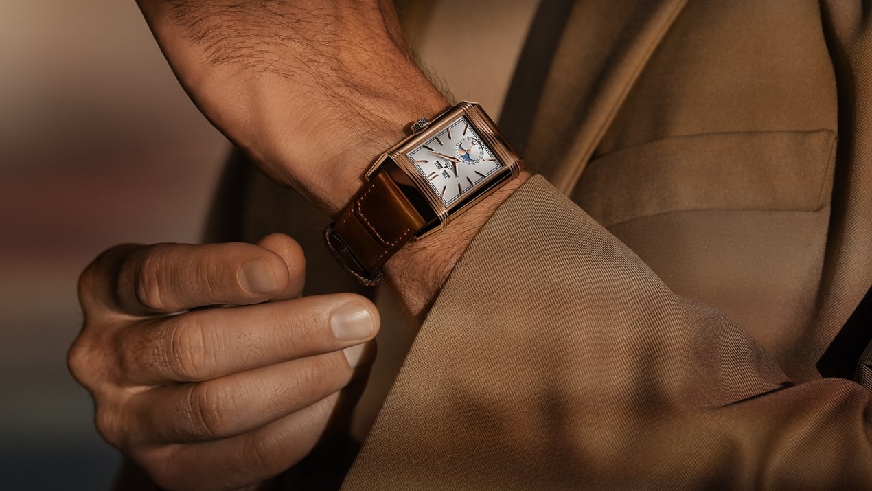 DISCOVER THE NEW REVERSO TRIBUTE DUOFACE CALENDAR