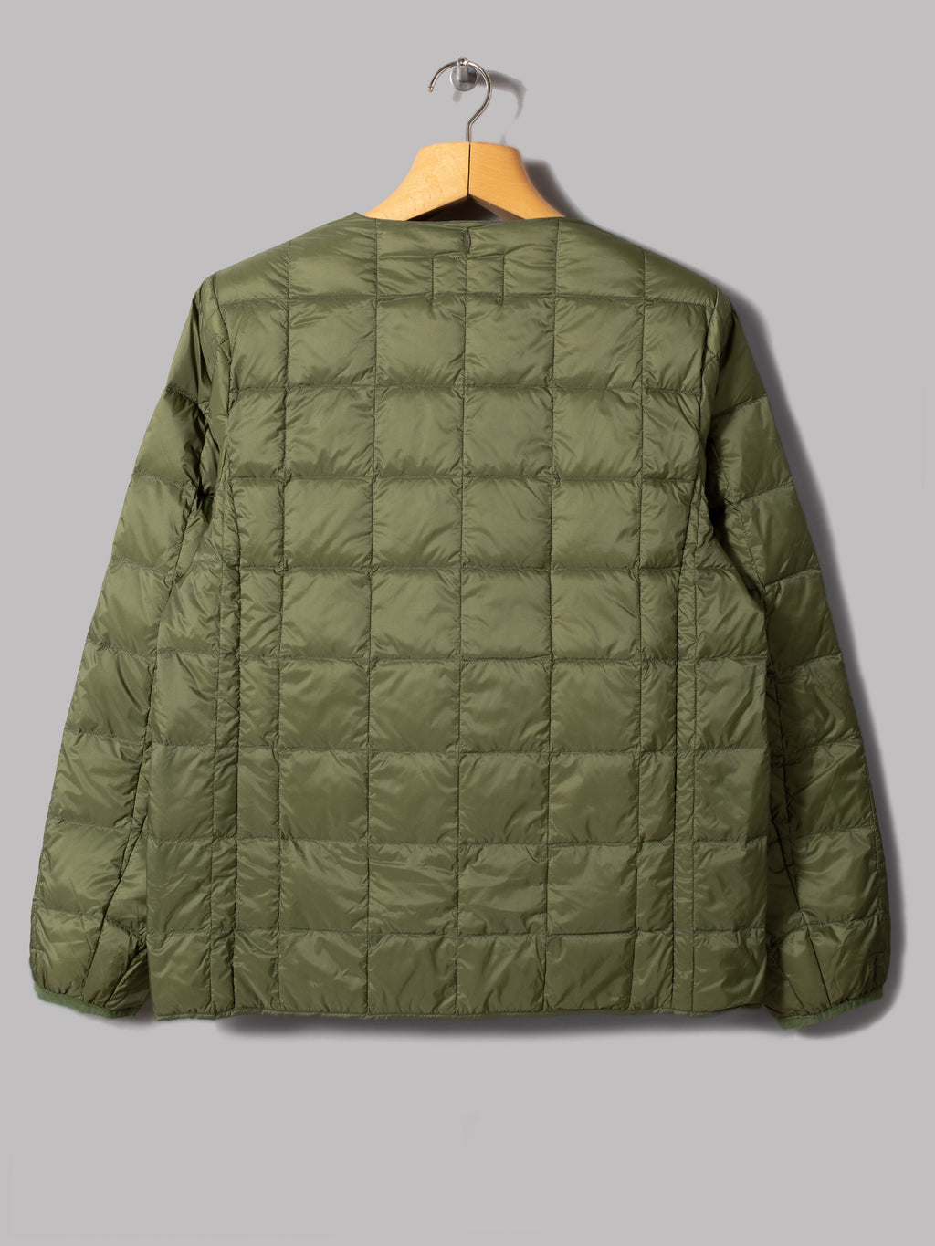 Taion Crew Neck Button Down Jacket (Olive)