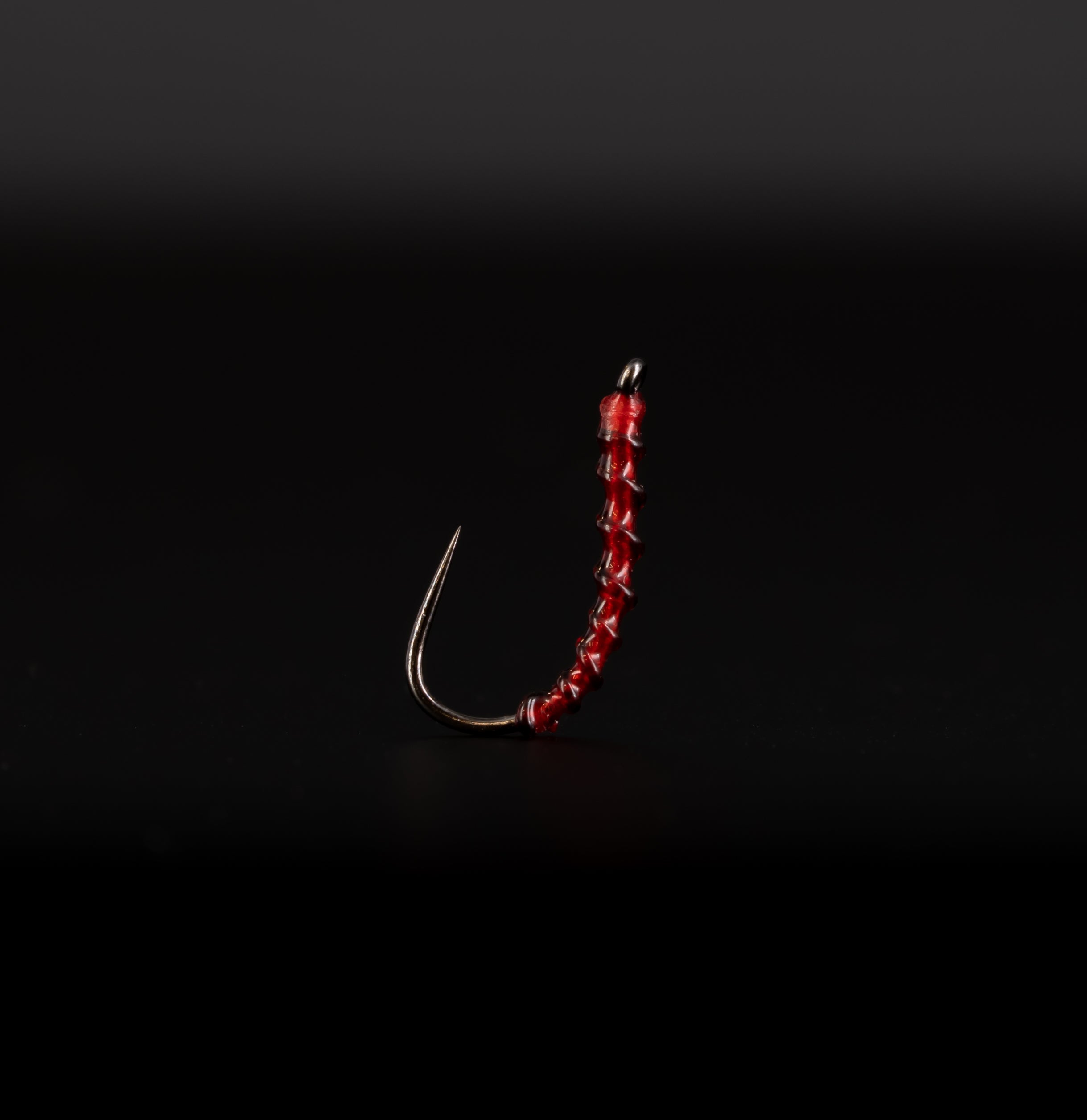 Fly tying a red Midge pattern (Midge fly)How to tie a red midge