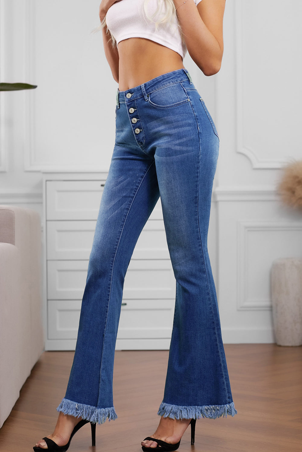 Frayed Bell Bottom Jeans – S&W Clothing