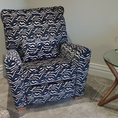 Dorchester-electric_recliner_chair_blue