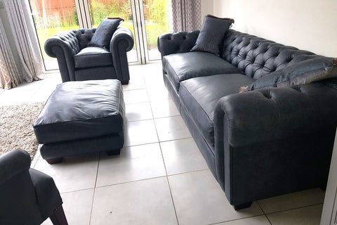 Chesterfield_St._George_sofa_in_leather