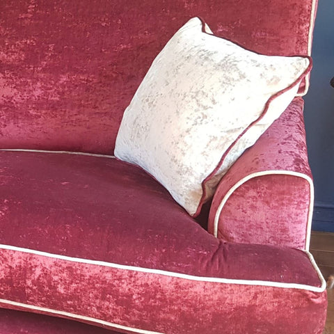 Winchester_sofa_detail