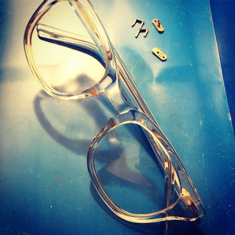 Spectacle and sunglasses repair service