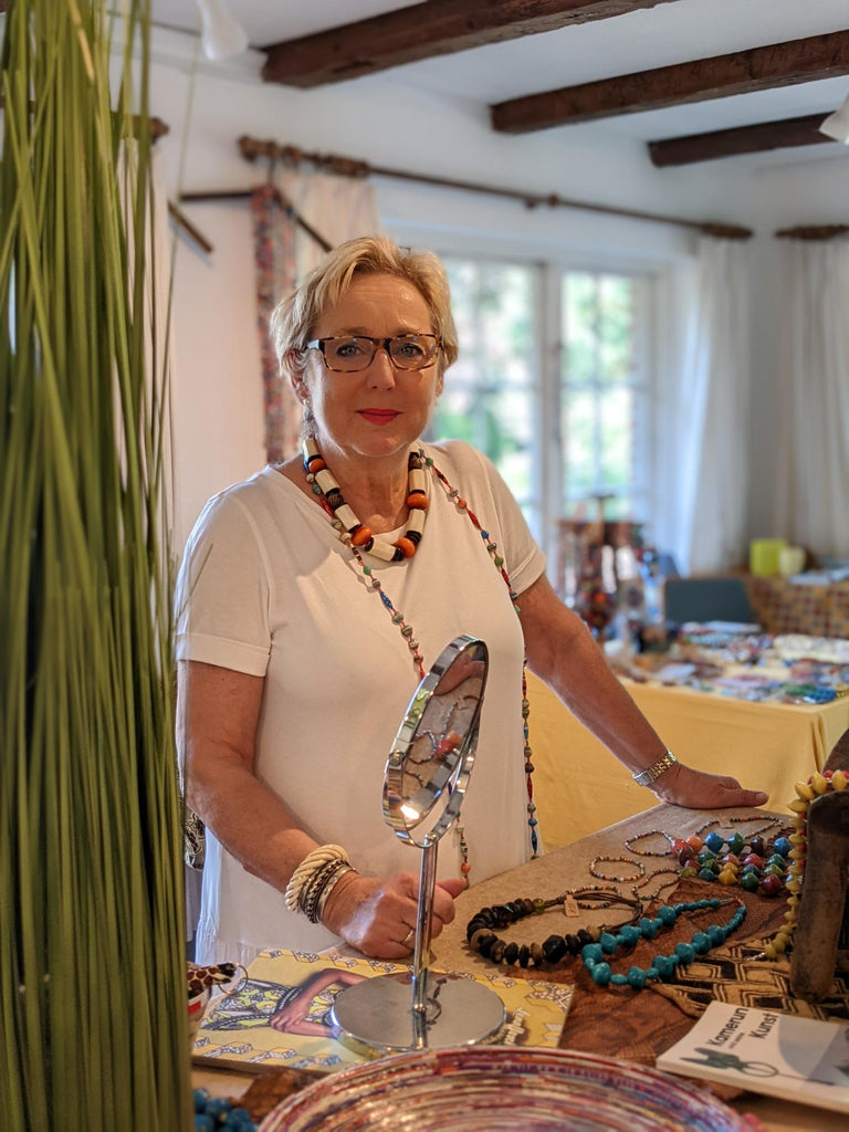 Ausstellung Afrika Meine Liebe Pearls of Africa Ursula Brosch