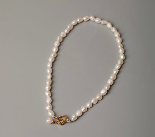 Baroque ocean Pearl Hook necklace