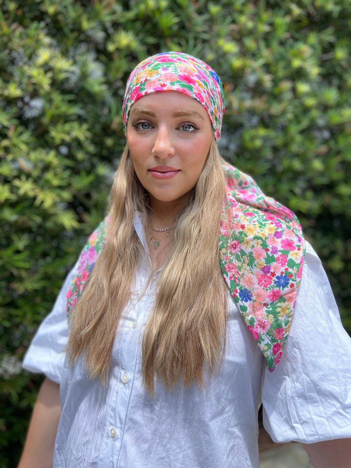 Cream Chain Square Head Scarf – Scarf Bar