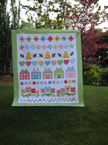 Welcome Summer Quilt with Borders