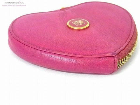 Gucci Dollar Calfskin Interlocking G Chain Wallet (WOC) in Soft Pink - The  Palm Beach Trunk Designer Resale and Luxury Consignment