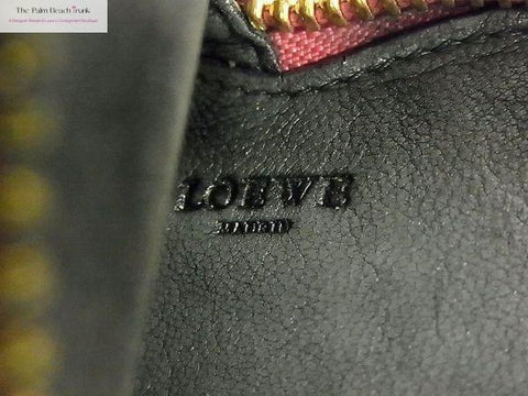 Loewe Pink Heart Coin Purse - The Palm Beach Trunk Designer Resale and  Luxury Consignment