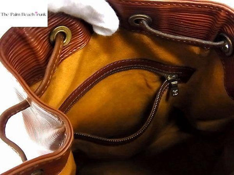 Used] Louis Vuitton Epi ☆ Shoulder Bag Drawstring Purse Noe Beige Leather  ref.402987 - Joli Closet