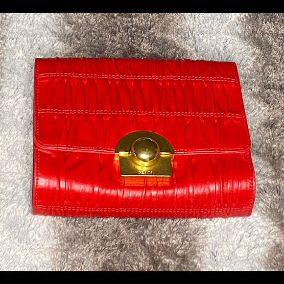 Prada Saffiano Leather Bow Wallet - The Palm Beach Trunk Designer