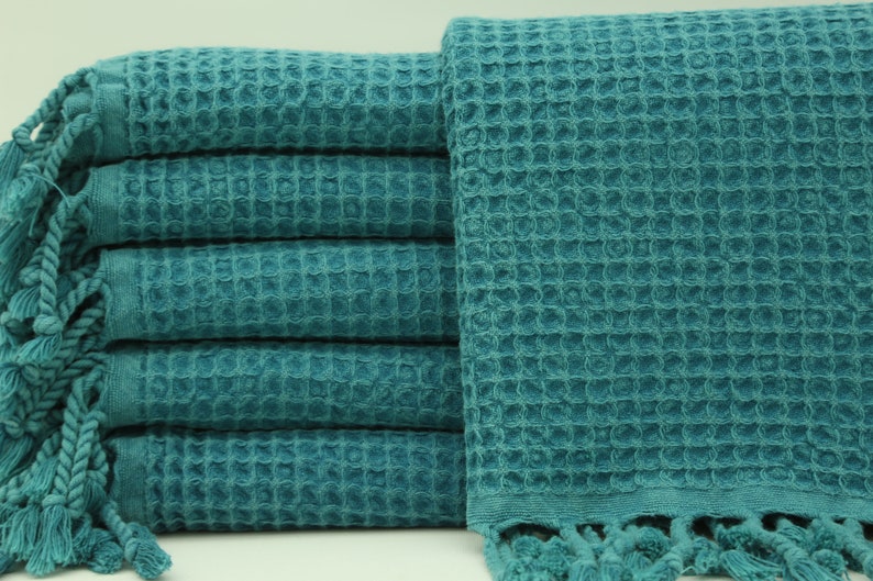 Decorative Waffle Hand Towel Teal Blue - Casaluna™