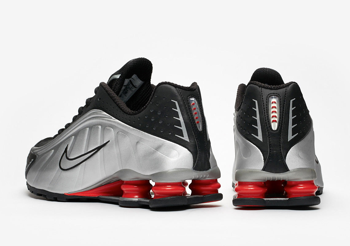 Nike Shox (2018) – Sneakers