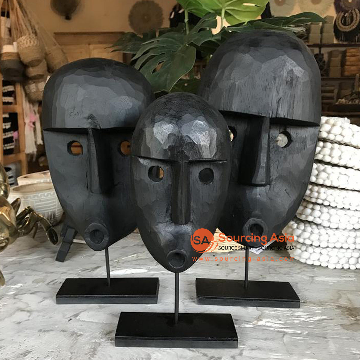 KNTC040 SET OF THREE WOODEN MANYUN MASK ON STAND DECORATIONS - Sourcing Asia