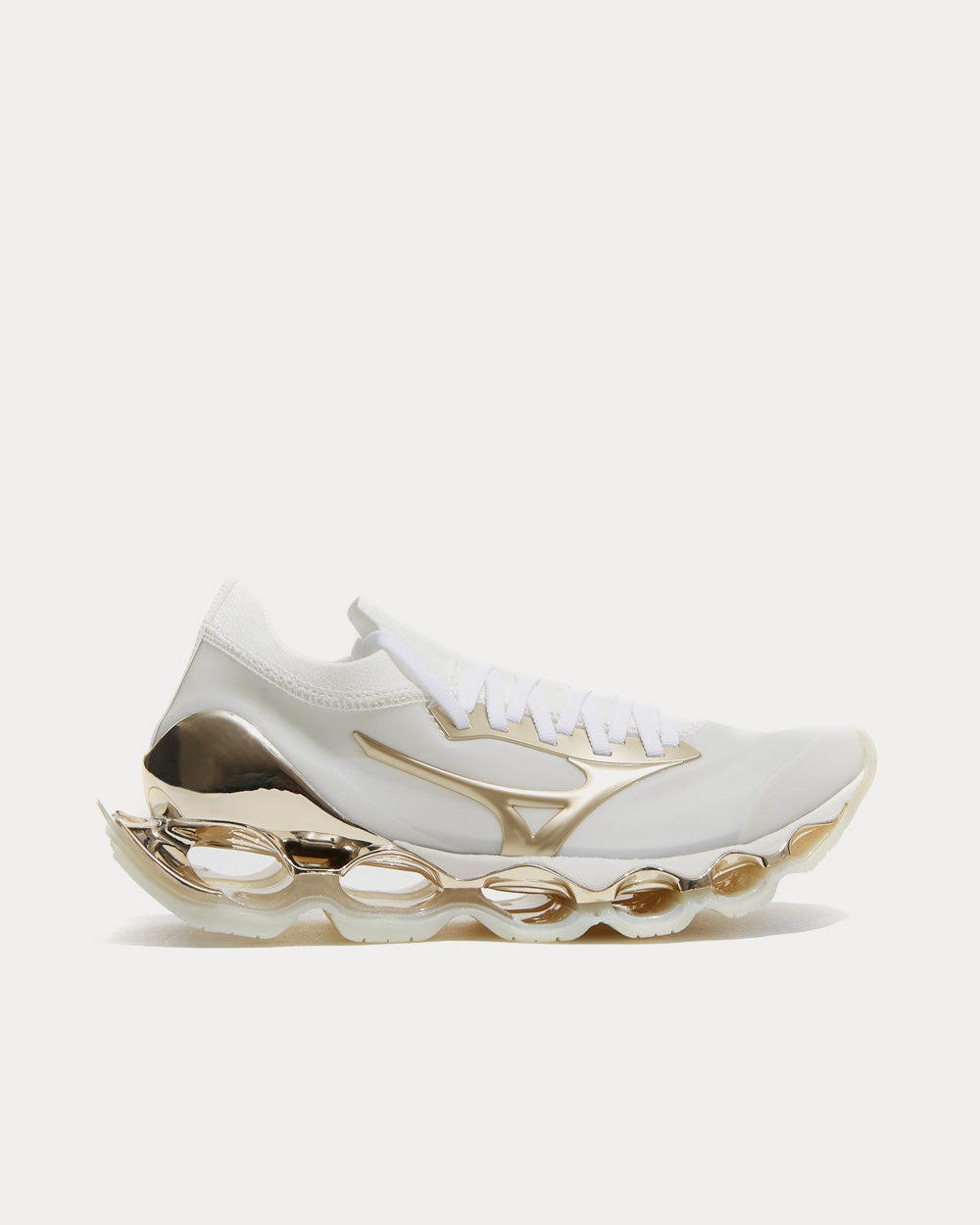 Mizuno x Sorayama Wave White / Gold Running Shoes - Sneak in Peace