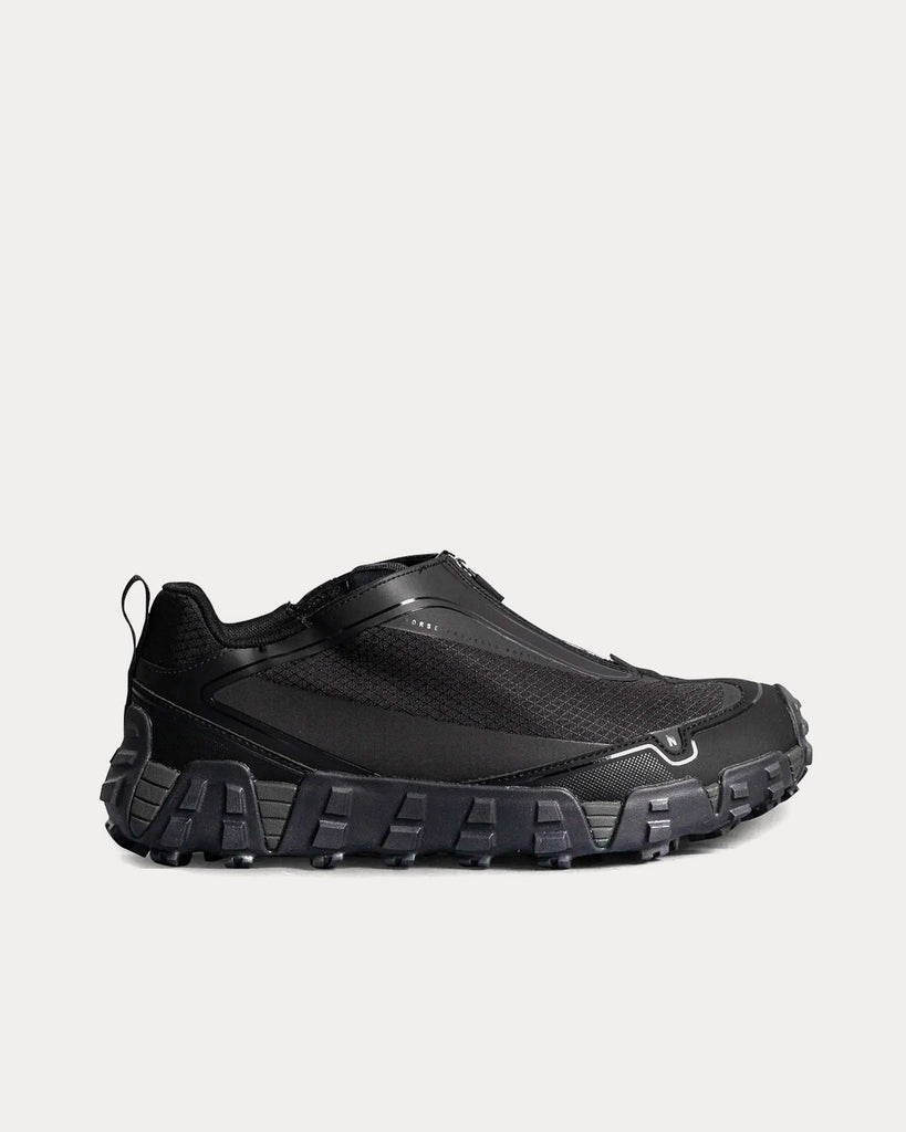Norse Projects ARKTISK Zip Up Runner Black Running Shoes - Sneak in Peace