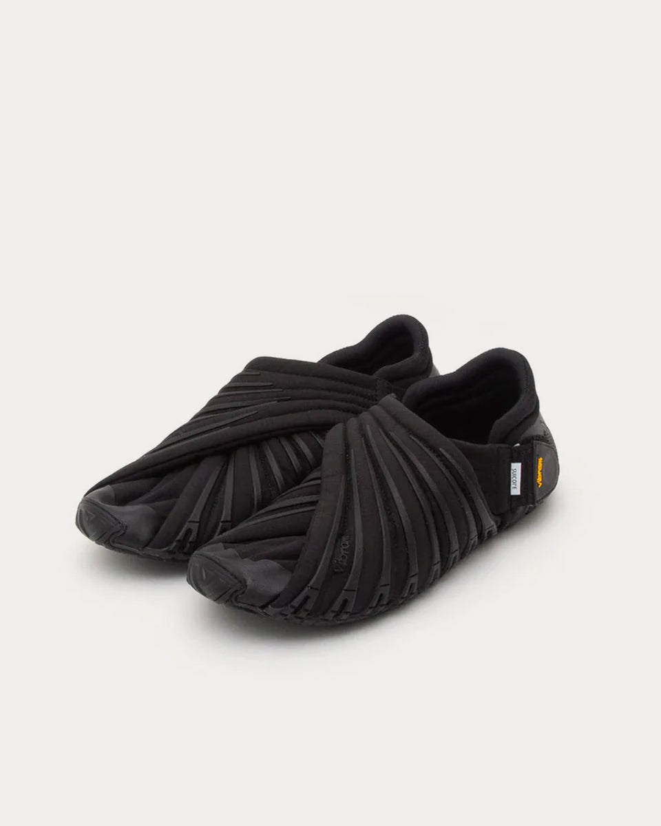 Suicoke FUTON-LO Black Slip Ons - Sneak in Peace