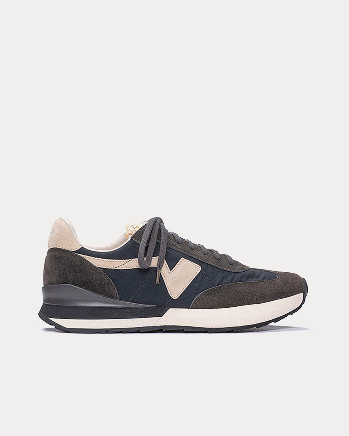 Visvim FKT Runner Brown Low Top Sneakers - Sneak in Peace