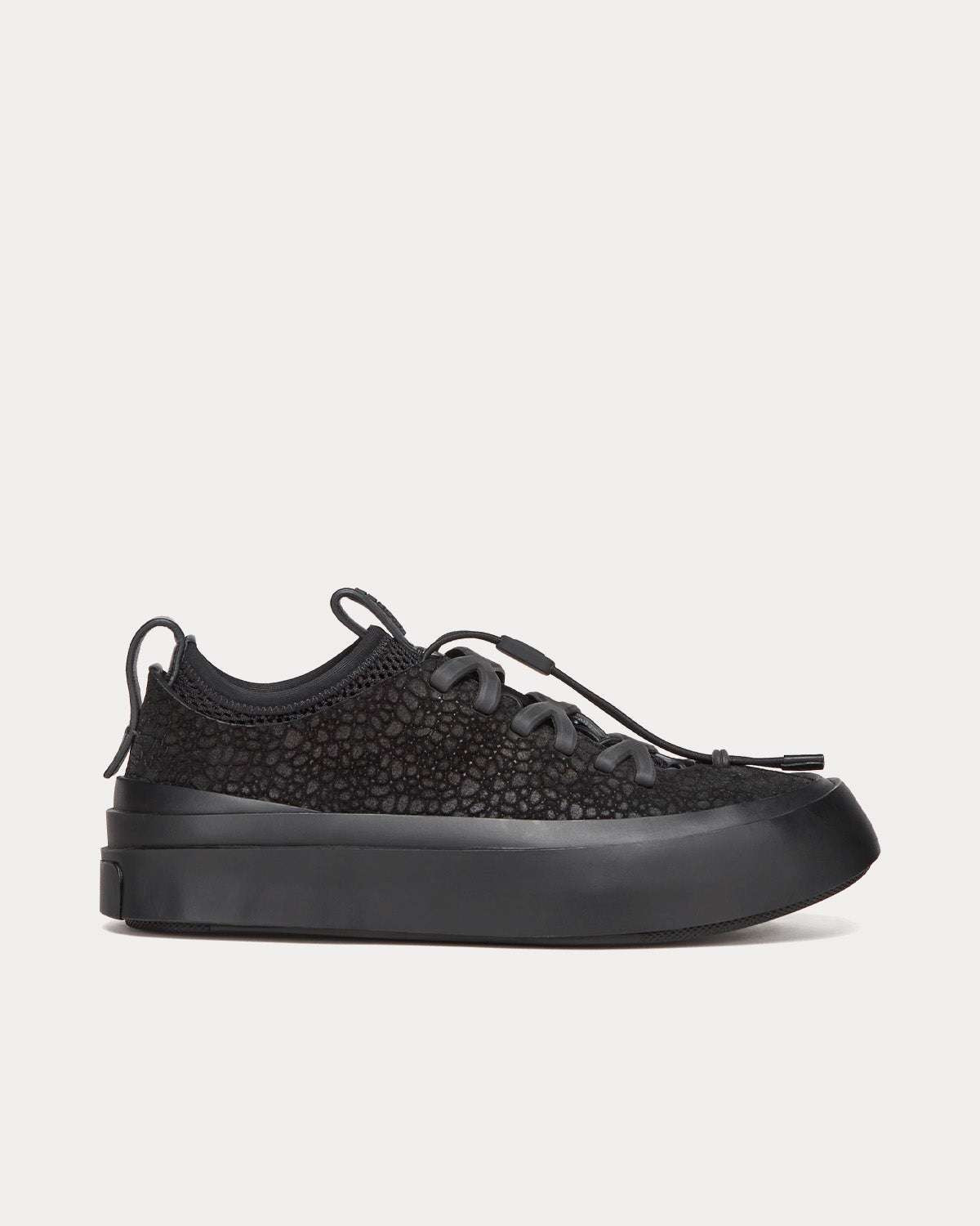 Louis Vuitton LV Trainers Moka Low Top Sneakers - Sneak in Peace