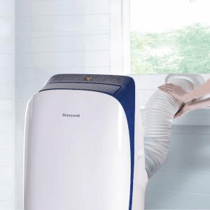 Black+Decker BPACT14WT Portable Air Conditioner 14,000 BTU for