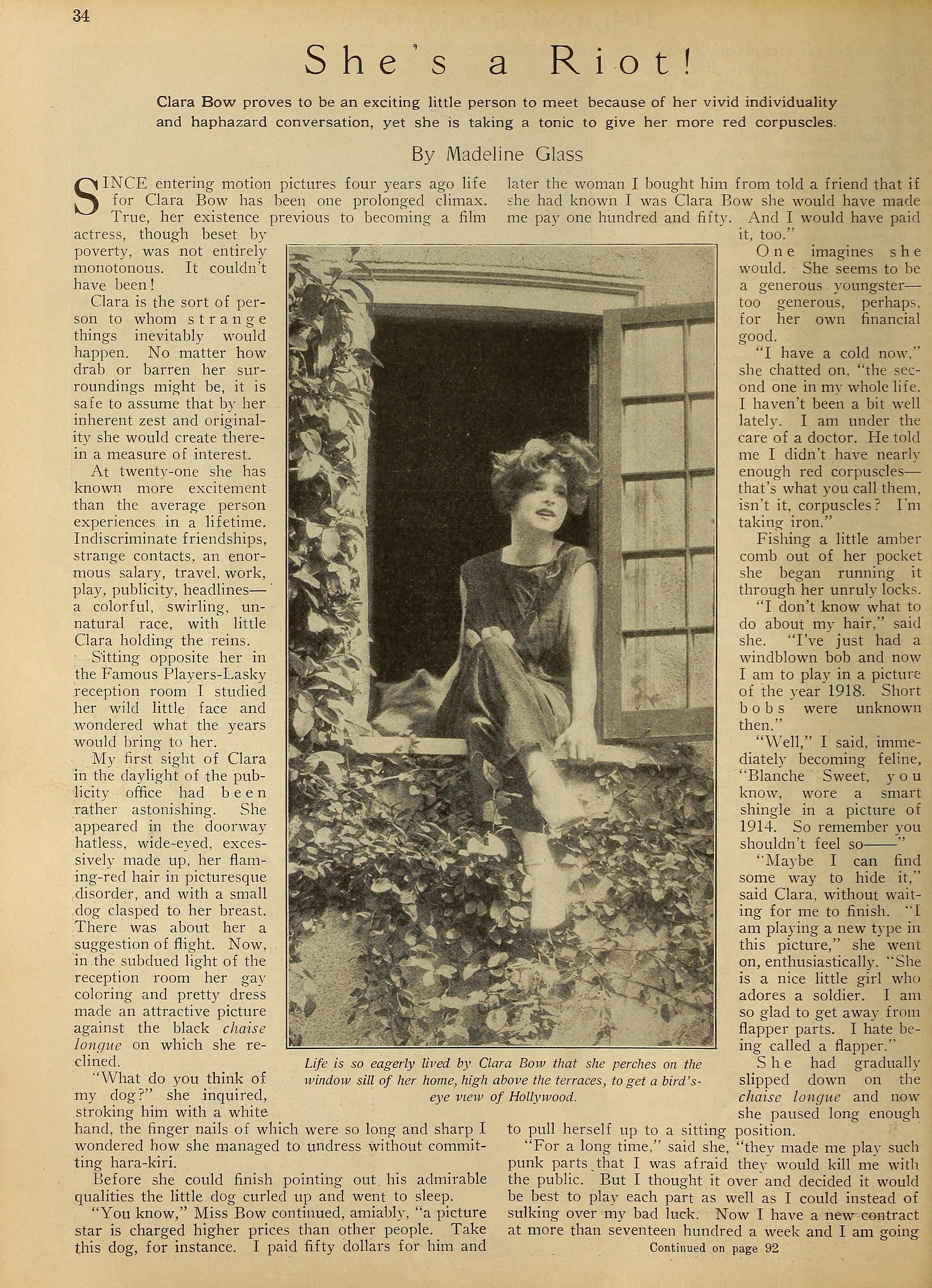 Clara Bow — She’s a Riot! (1926) | www.vintoz.com